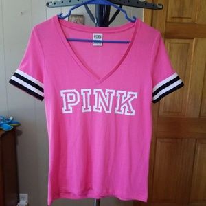 Vs pink v neck tee